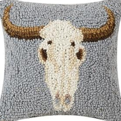 Cow Skull Hooked Wool Halloween Throw Pillow, close-up detail