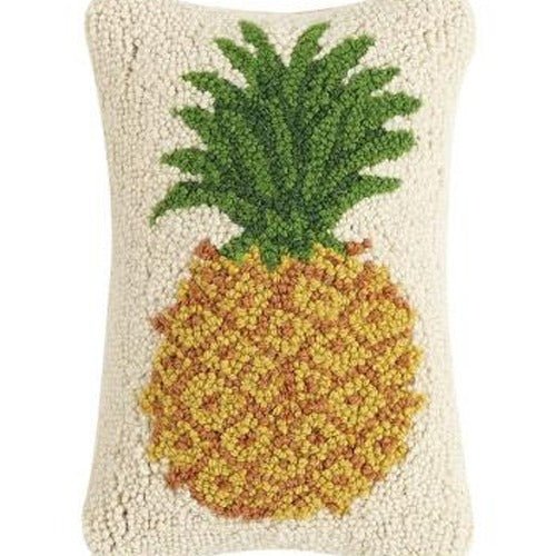 Pineapple Hooked Wool Throw Pillow, close-up detail