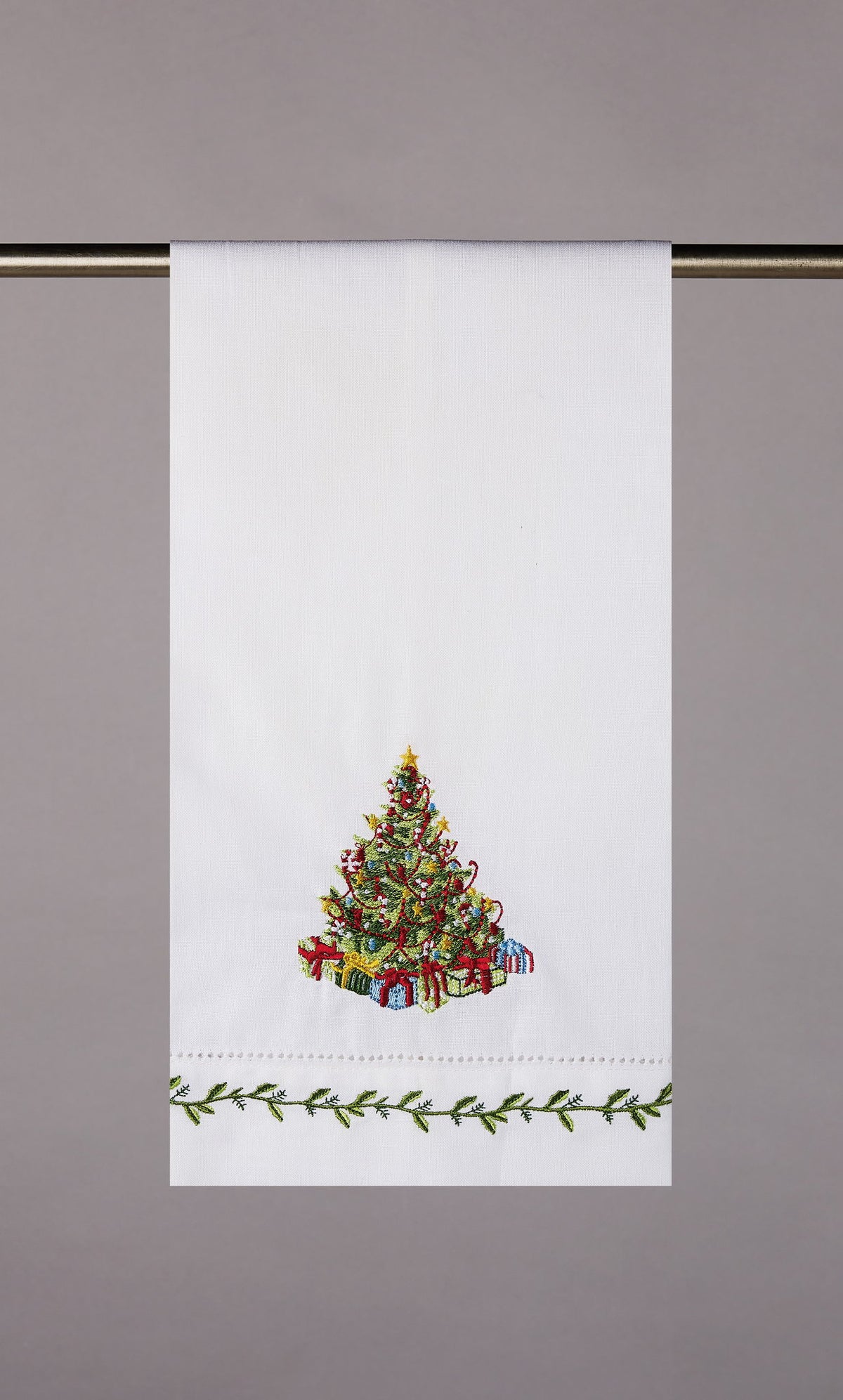Tree with Presents Christmas Guest Towel, 14x22 inch, front view
